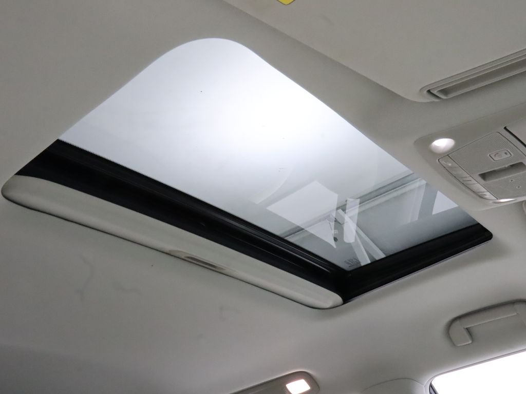 2022 INFINITI QX80 LUXE Navigation
