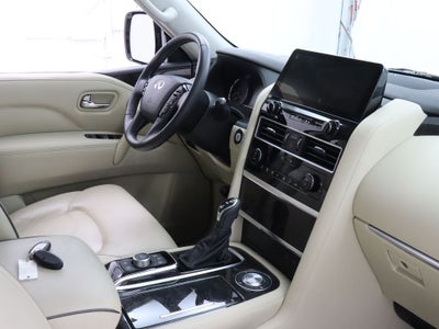 2022 INFINITI QX80 LUXE Navigation