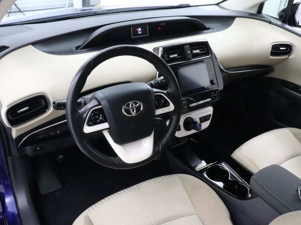 2018 Toyota Prius Three Navigation