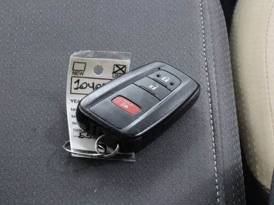 2018 Toyota Prius Three Navigation