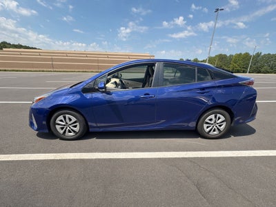 2018 Toyota Prius Three Navigation