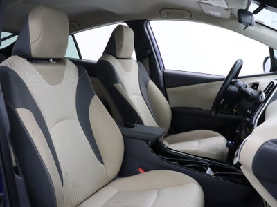 2018 Toyota Prius Three Navigation