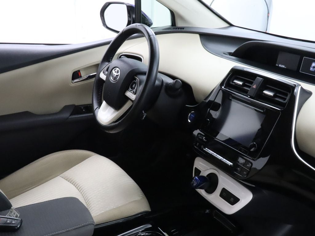 2018 Toyota Prius Three Navigation