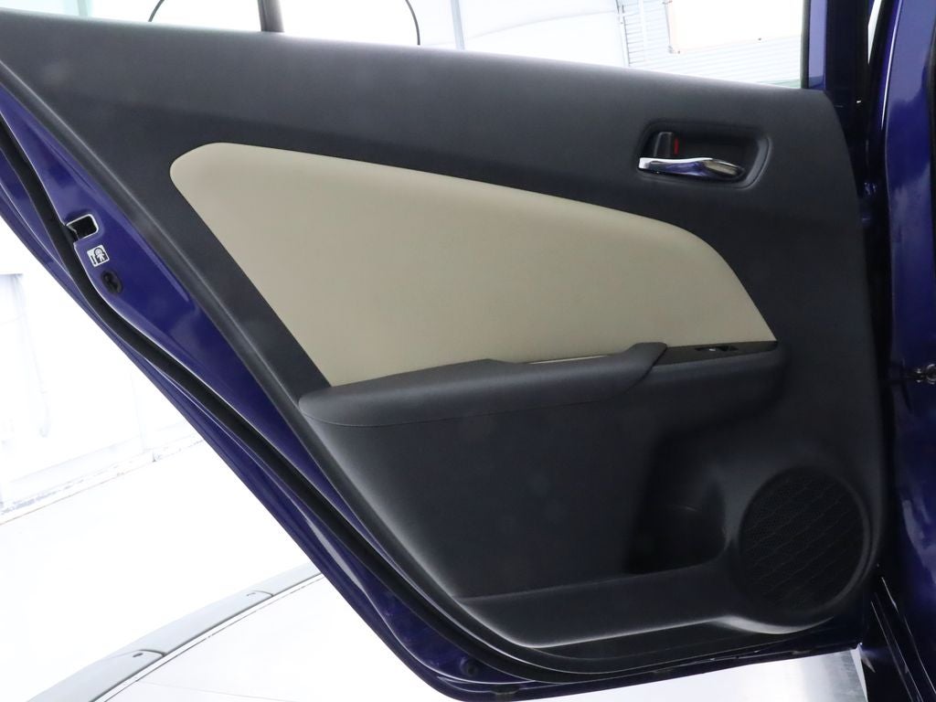 2018 Toyota Prius Three Navigation