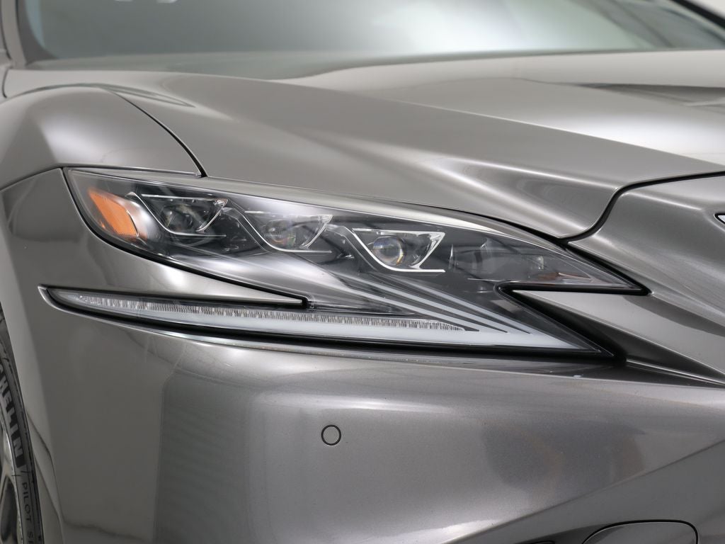 2019 Lexus LS 500 Base