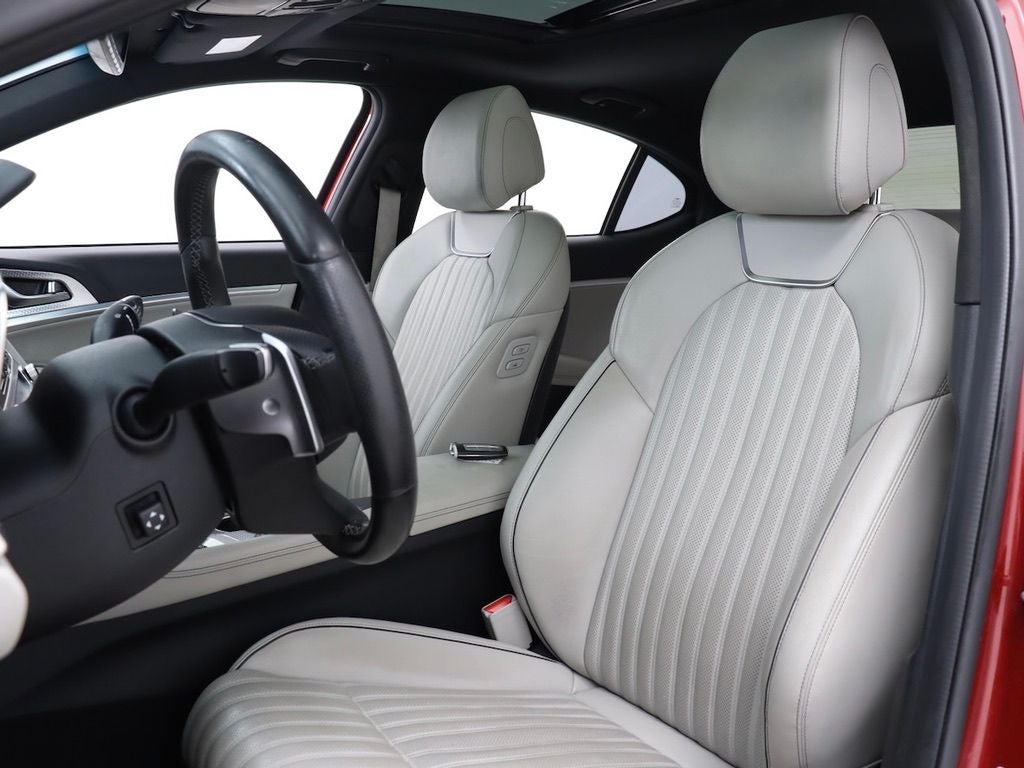 2022 Genesis G70 3.3T Navigation