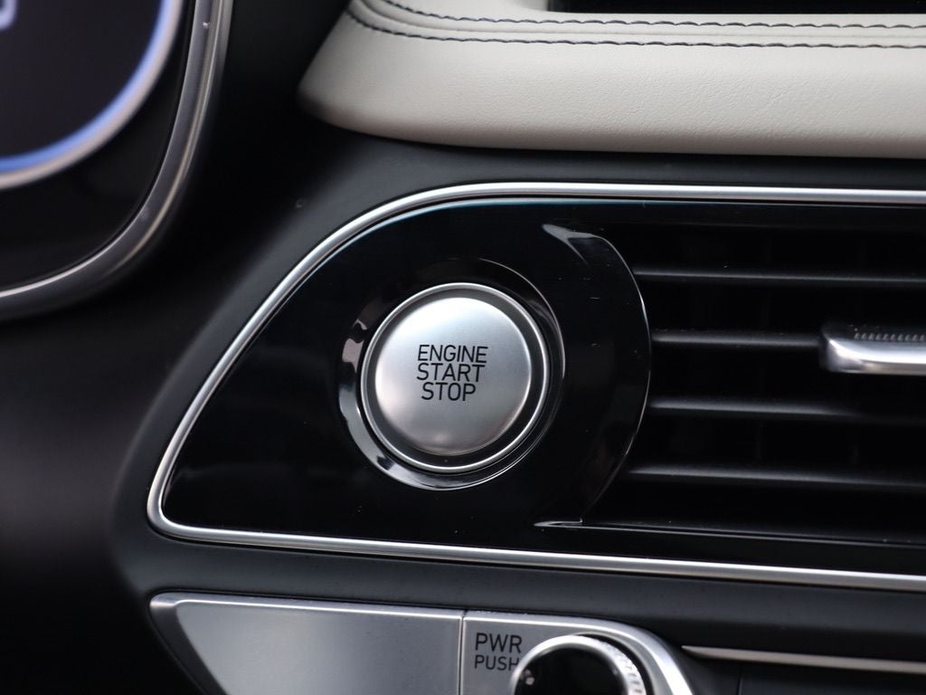 2022 Genesis G70 3.3T Navigation