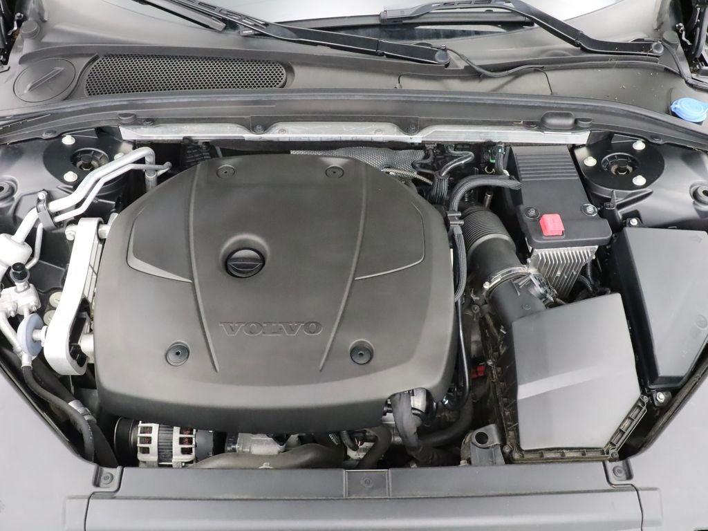 2018 Volvo S90 T5 Momentum AWD Navigation