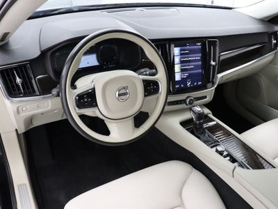2018 Volvo S90 T5 Momentum AWD Navigation