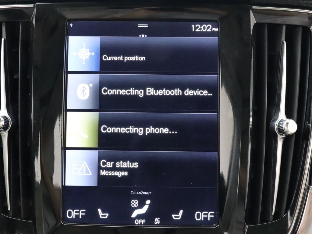 2018 Volvo S90 T5 Momentum AWD Navigation