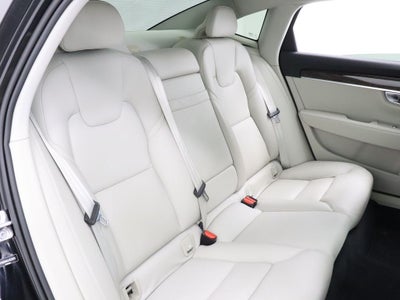 2018 Volvo S90 T5 Momentum AWD Navigation
