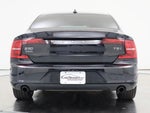 2018 Volvo S90 T5 Momentum AWD Navigation
