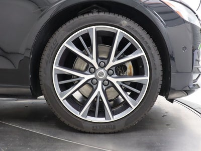 2018 Volvo S90 T5 Momentum AWD Navigation