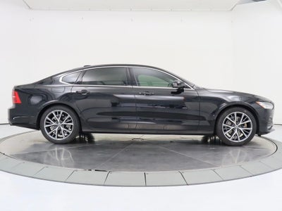 2018 Volvo S90 T5 Momentum AWD Navigation