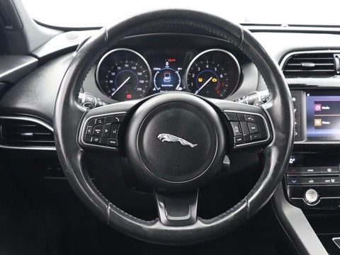 2018 Jaguar F-PACE 35t Premium AWD Navigation