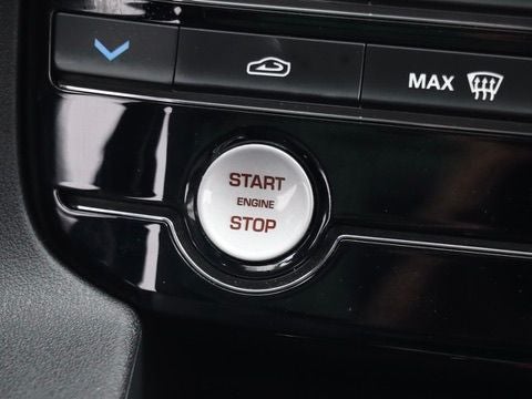 2018 Jaguar F-PACE 35t Premium AWD Navigation