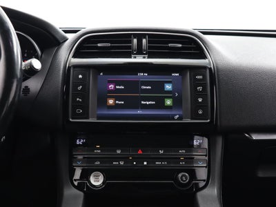 2018 Jaguar F-PACE 35t Premium AWD Navigation