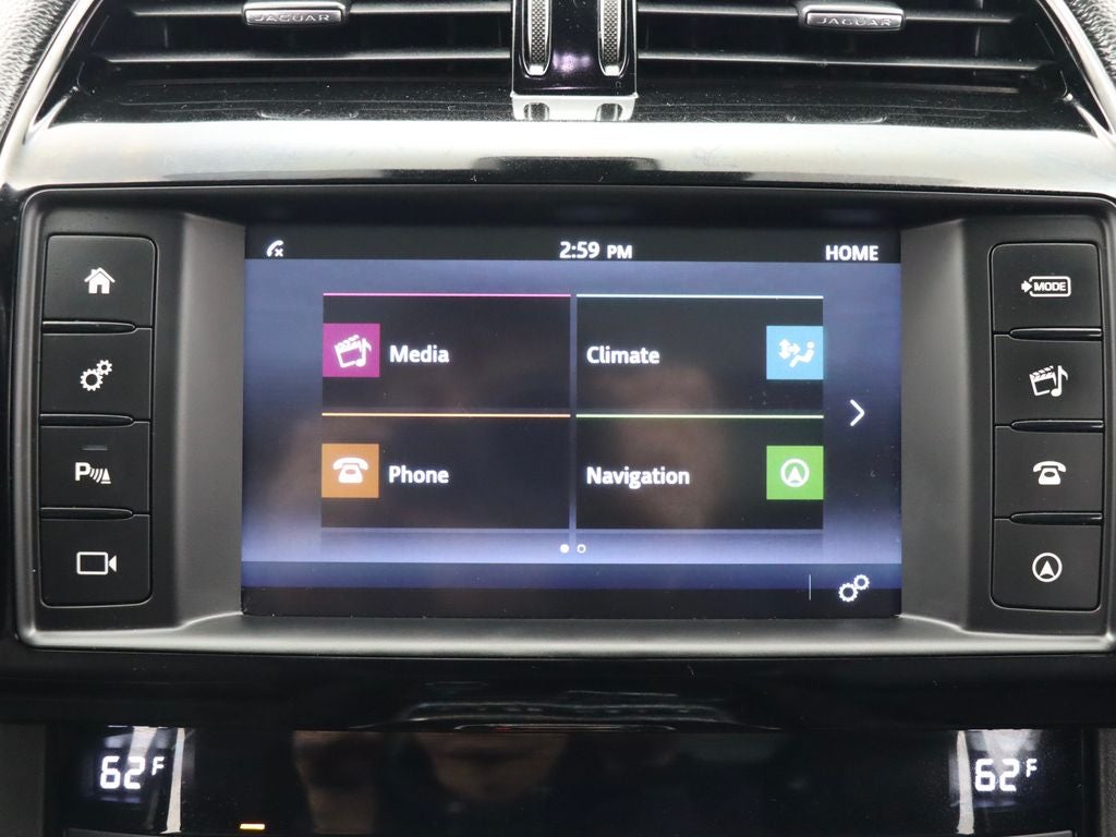 2018 Jaguar F-PACE 35t Premium AWD Navigation