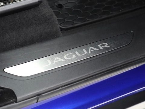 2018 Jaguar F-PACE 35t Premium AWD Navigation