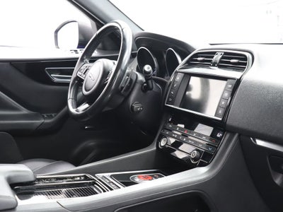 2018 Jaguar F-PACE 35t Premium AWD Navigation