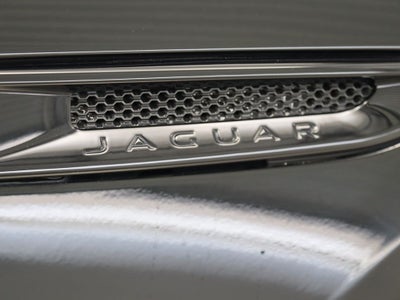 2019 Jaguar F-PACE 30t Prestige AWD Navigation