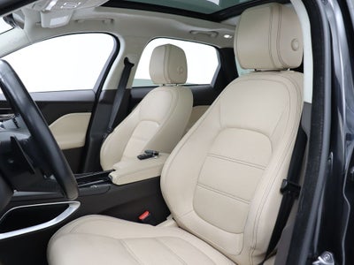 2019 Jaguar F-PACE 30t Prestige AWD Navigation