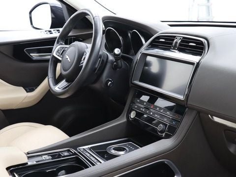 2019 Jaguar F-PACE 30t Prestige AWD Navigation