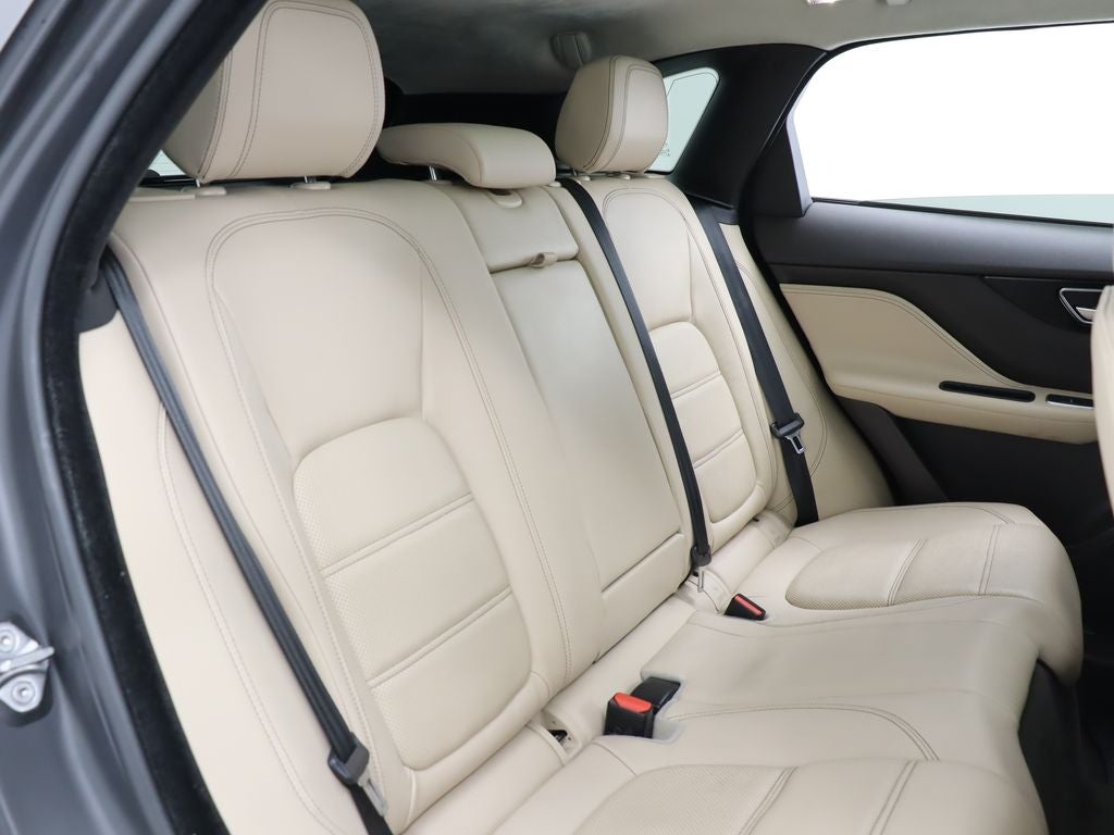 2019 Jaguar F-PACE 30t Prestige AWD Navigation