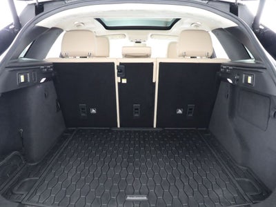 2019 Jaguar F-PACE 30t Prestige AWD Navigation