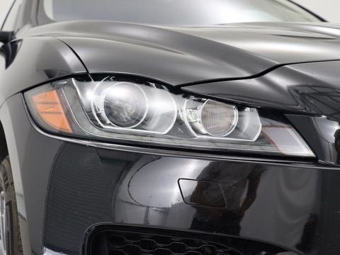 2019 Jaguar F-PACE 30t Prestige AWD Navigation