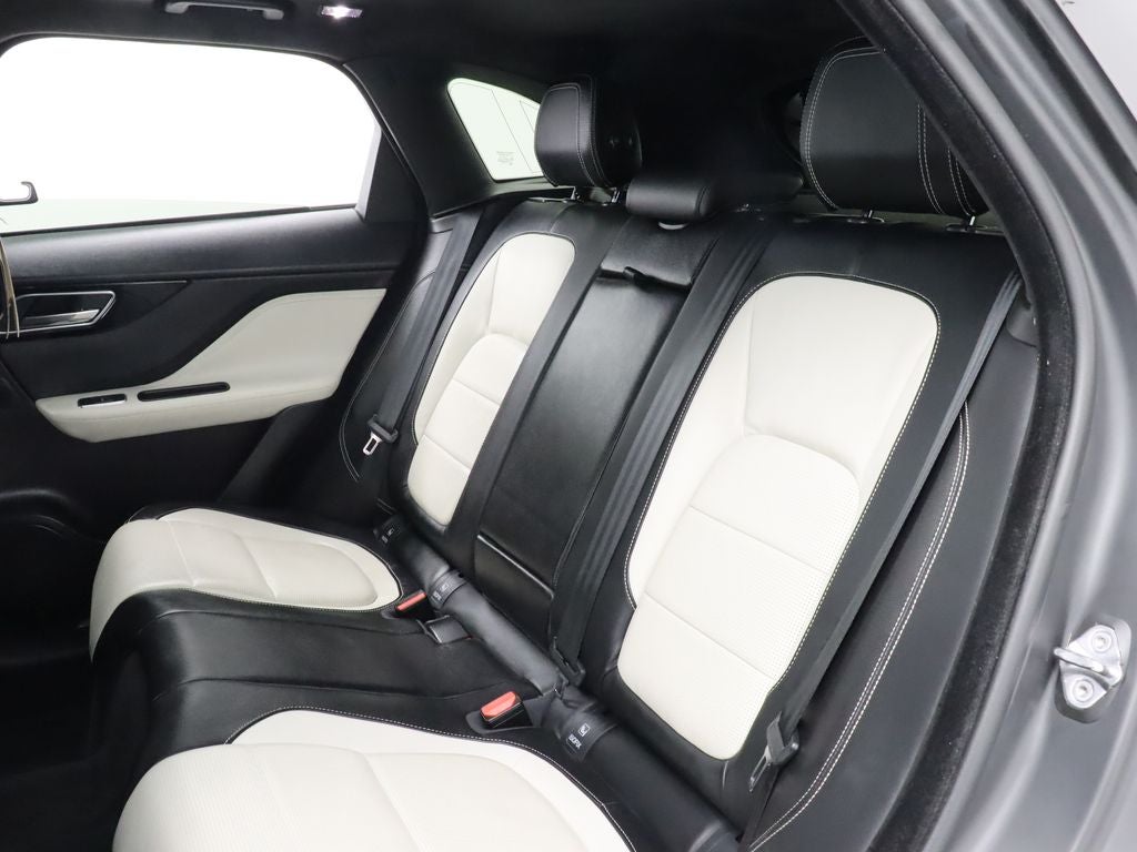 2019 Jaguar F-PACE 25t R-Sport AWD Navigation