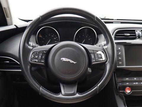 2017 Jaguar XE 25t Premium