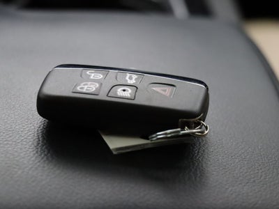 2017 Jaguar XE 25t Premium