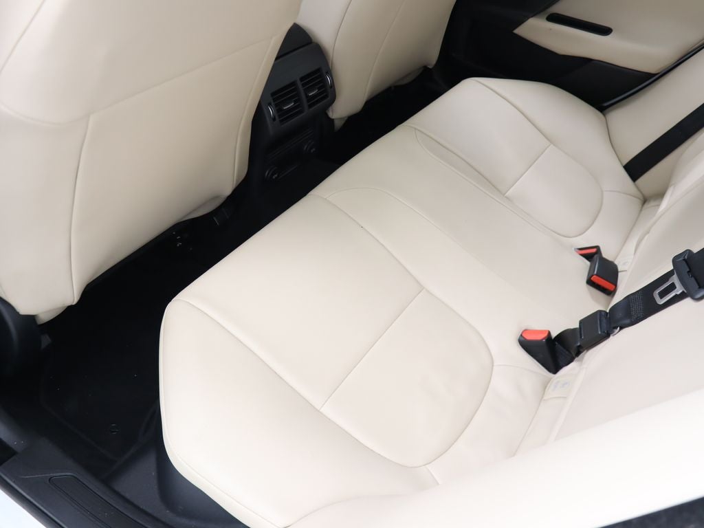 2017 Jaguar XE 25t Premium