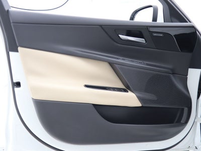 2017 Jaguar XE 25t Premium