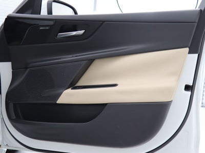 2017 Jaguar XE 25t Premium