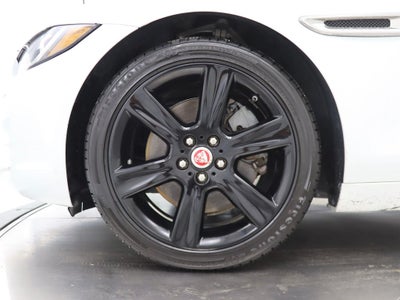 2017 Jaguar XE 25t Premium