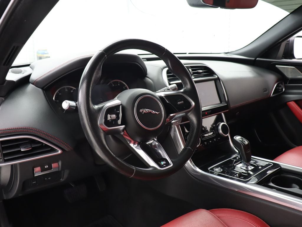 2020 Jaguar XE S R-DYNAMIC S AWD