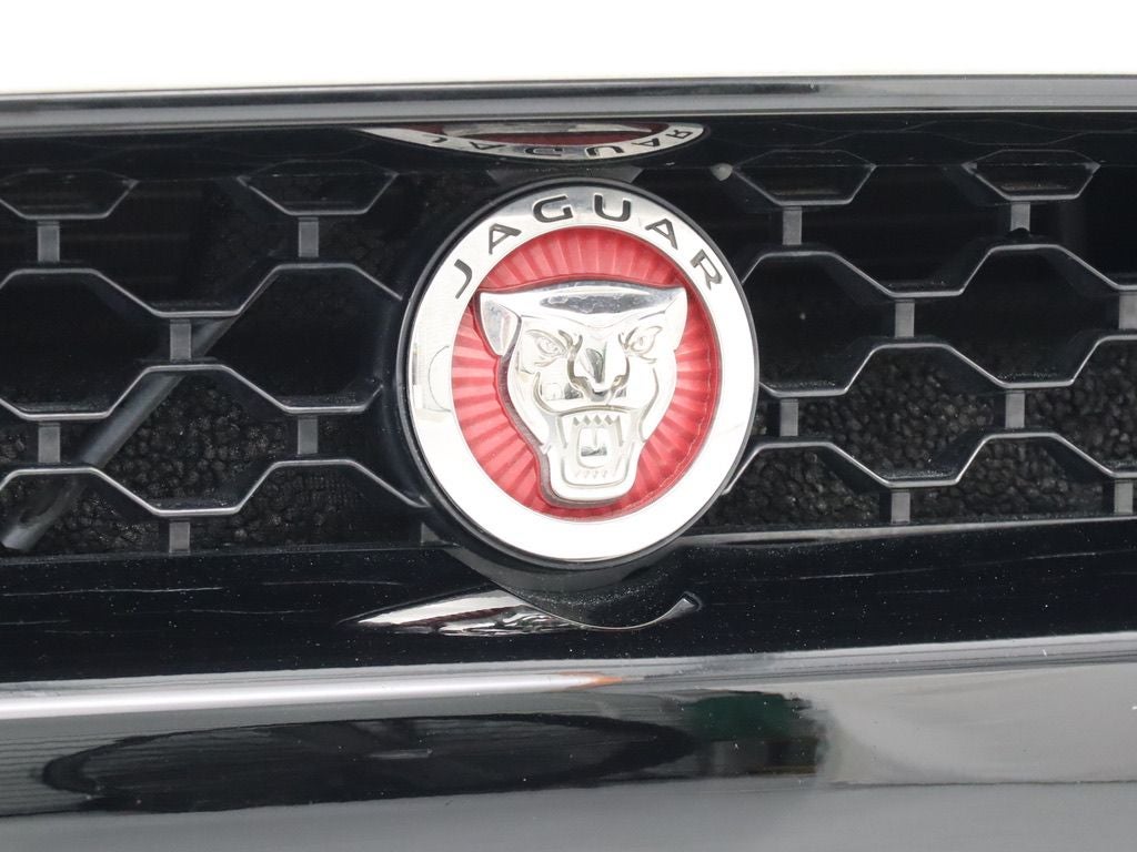 2020 Jaguar F-TYPE P300 Navigation