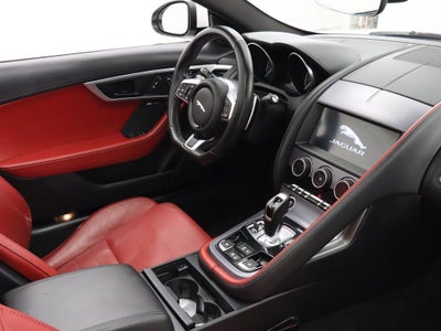 2020 Jaguar F-TYPE P300 Navigation