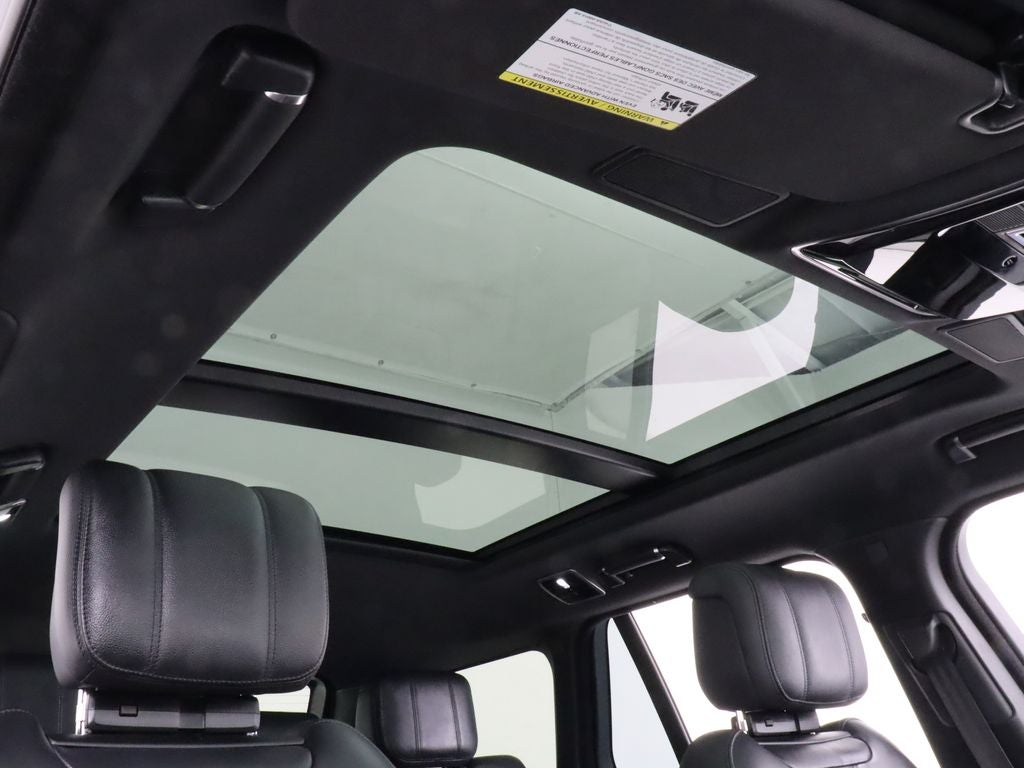2021 Land Rover Range Rover Base 4WD Navigation