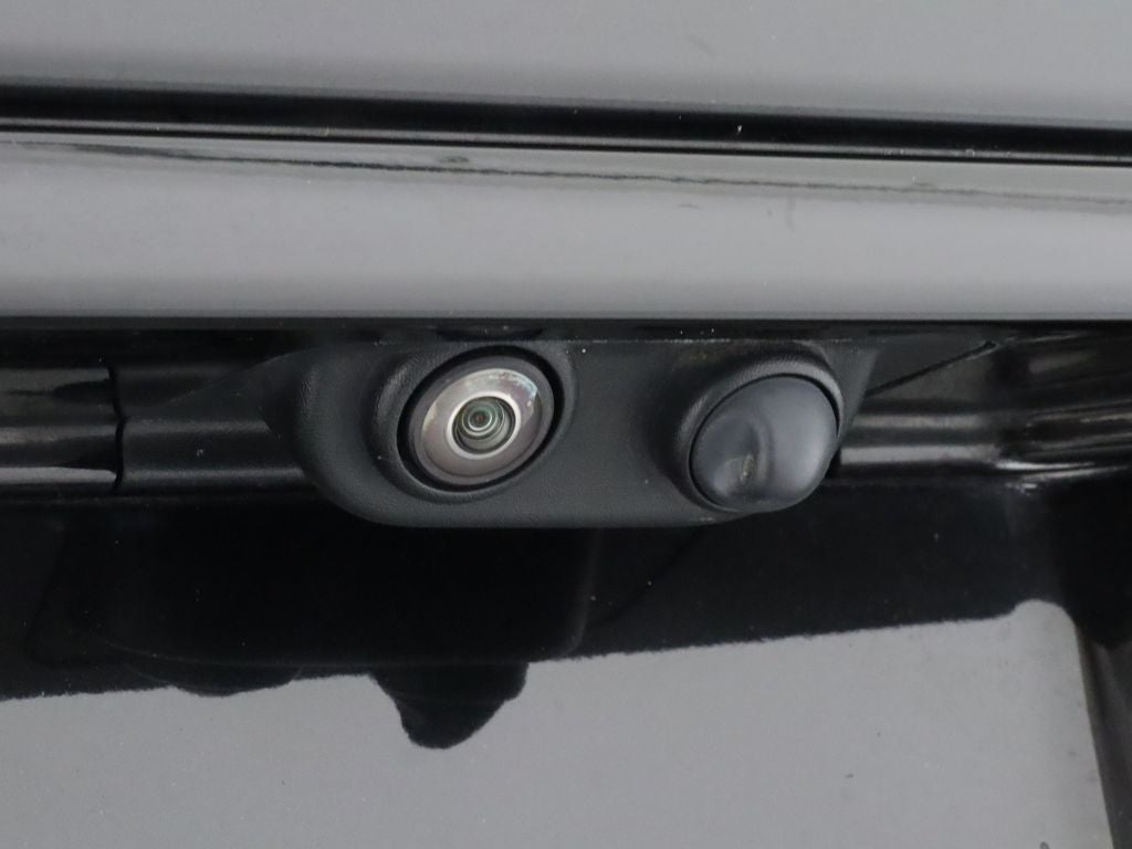 2021 Land Rover Range Rover Base 4WD Navigation