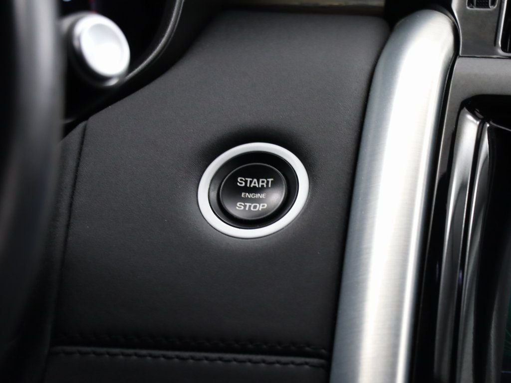 2020 Land Rover Discovery HSE 4WD Navigation