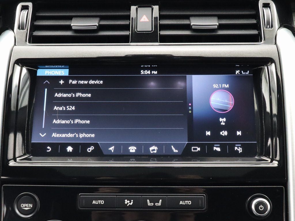 2020 Land Rover Discovery HSE 4WD Navigation