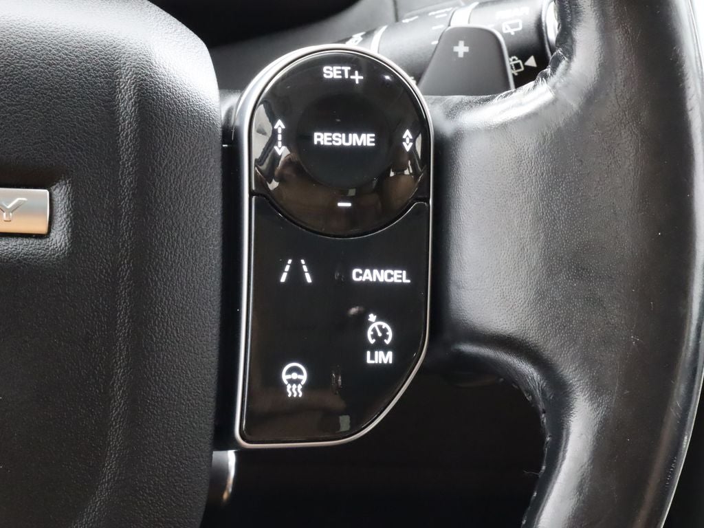 2019 Land Rover Discovery HSE 4WD Navigation