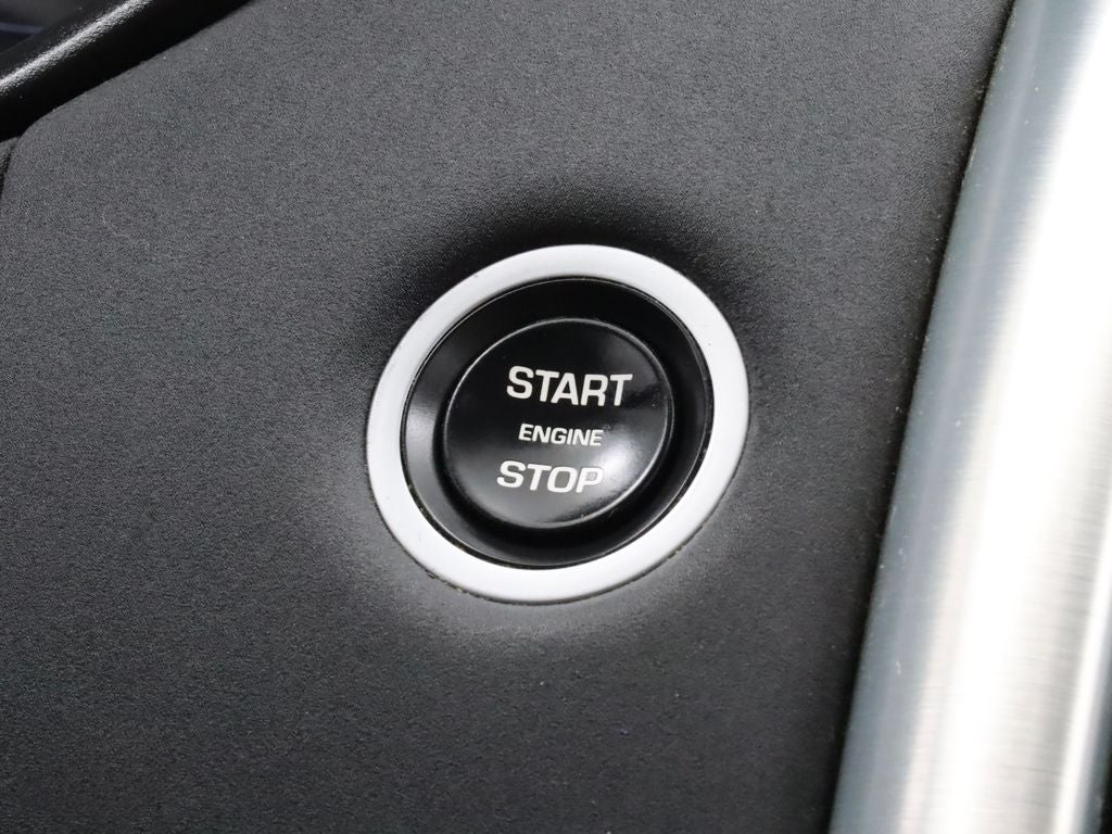 2019 Land Rover Discovery HSE 4WD Navigation
