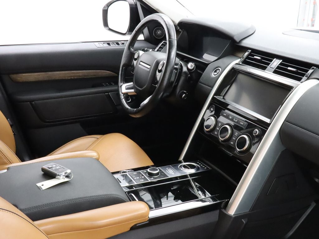 2019 Land Rover Discovery HSE 4WD Navigation