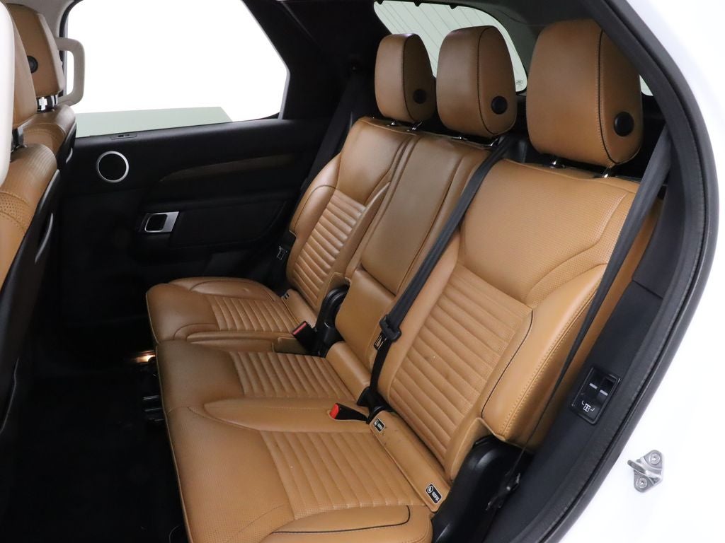 2019 Land Rover Discovery HSE 4WD Navigation