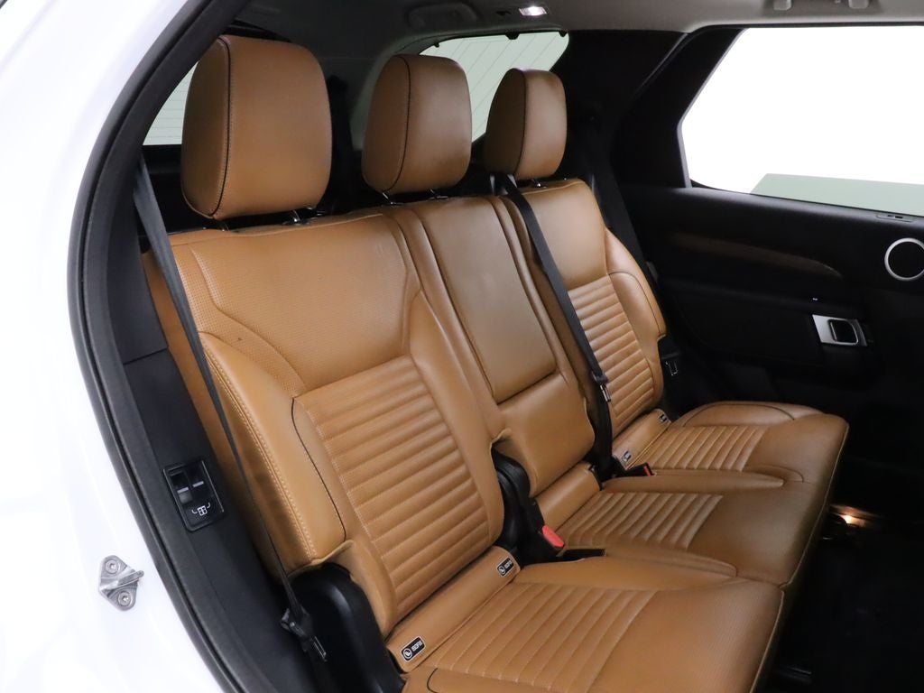 2019 Land Rover Discovery HSE 4WD Navigation