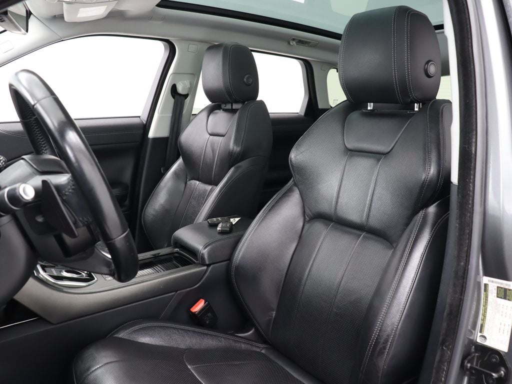 2019 Land Rover Range Rover Evoque SE Premium 4WD Navigation